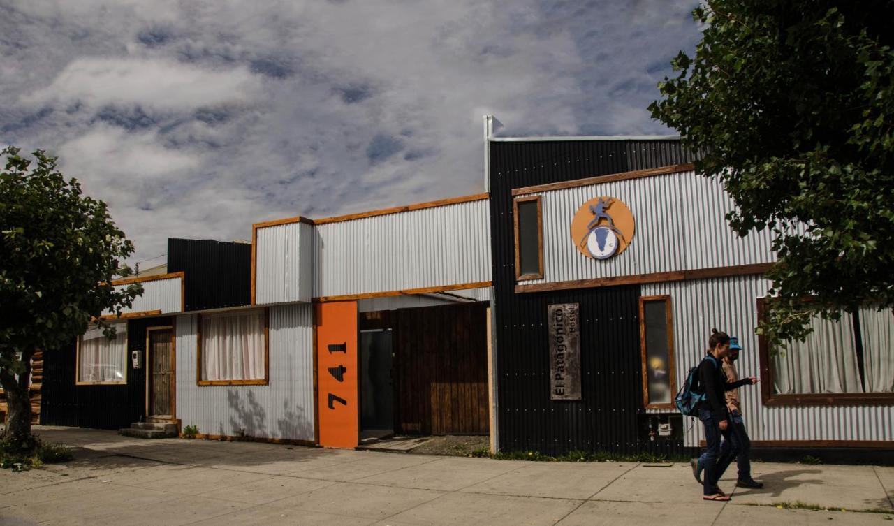 El Patagonico Hostel Пуерто-Наталес Екстер'єр фото